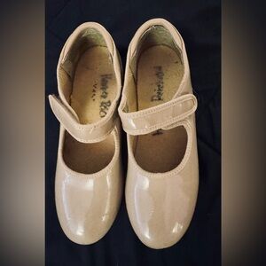 Chic Tan Mary Jane Dress Shoes for Kids